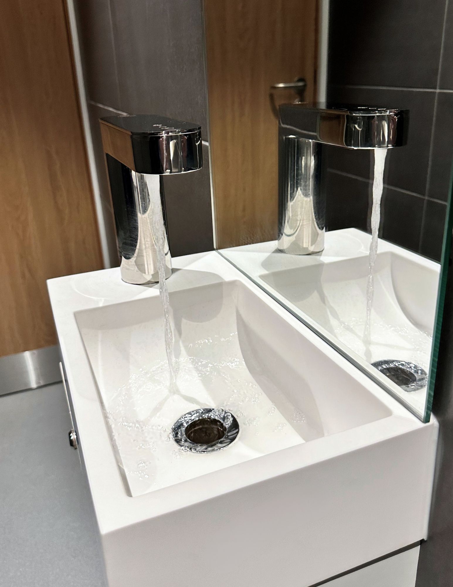 Pret Washroom with ThriiTap+